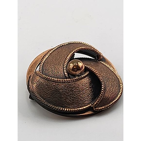Vintage Modernist Copper Tone Sculptural Swirl Brooch Mid Century - Picture 5 of 5